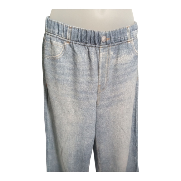 Ecru Light Wash Women's Pull-On Elastic Waist Wide Leg Casual Chic Jeans Small - Picture 2 of 9